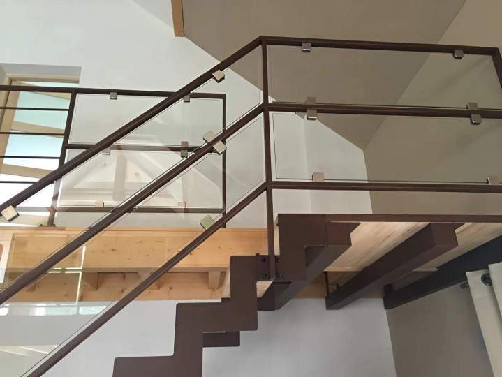 Fabrication d’escalier à crémaillère Tarbes